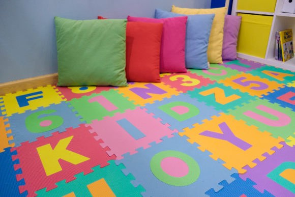 iKidz School of English
